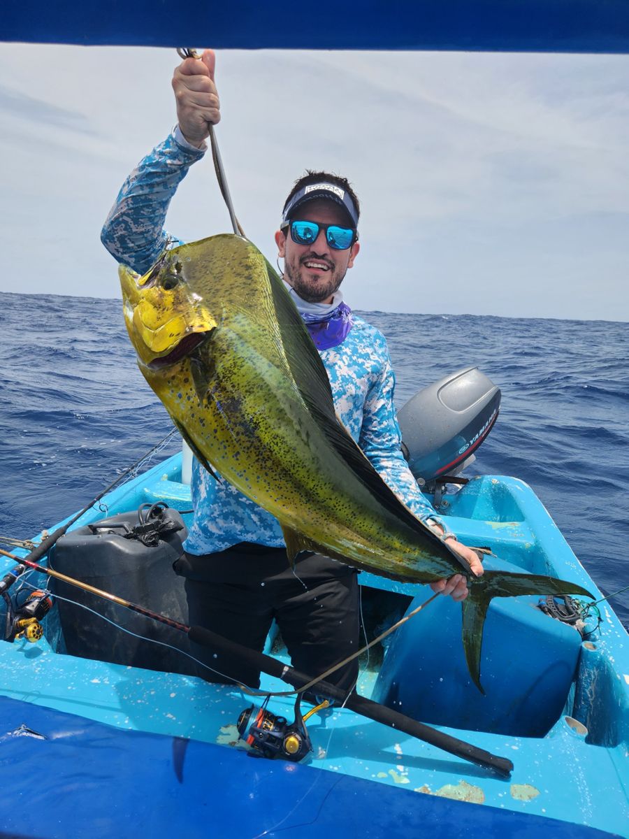 Aventura de pesca en altamar