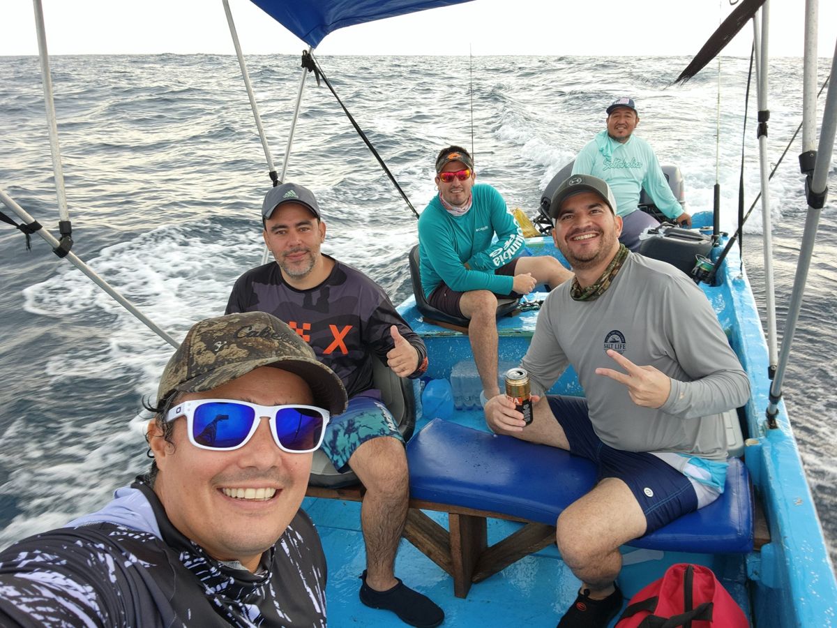 Aventura de pesca en altamar