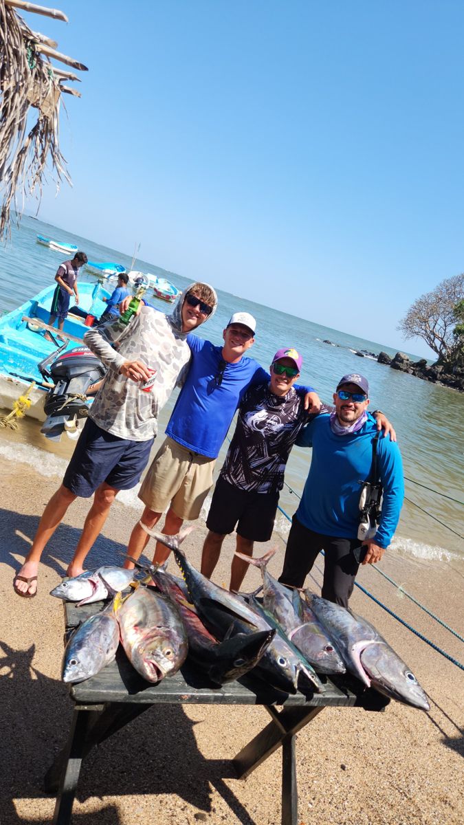 Aventura de pesca en altamar