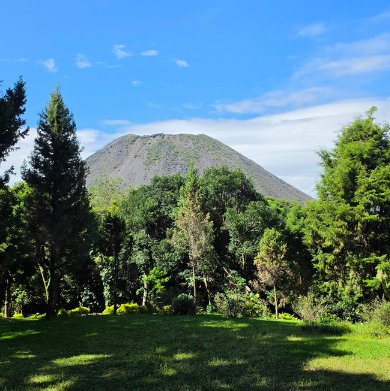 Glamping Belloto et randonnée à l’Izalco