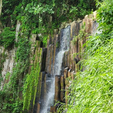 Suchitoto y Cascada Los Tercios