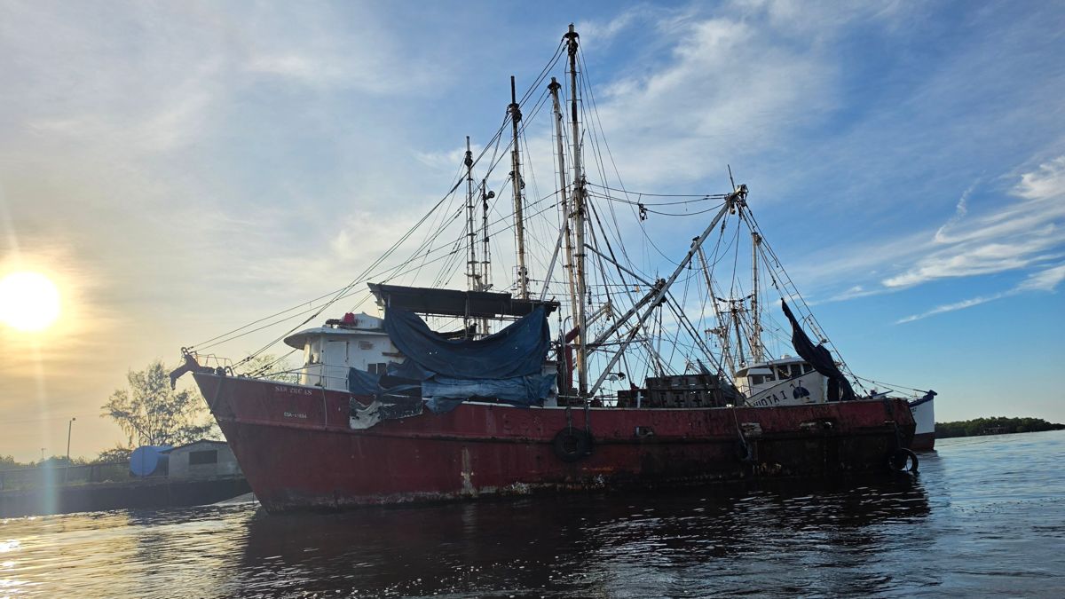 Aventura de pesca en la Bahía de Jiquilisco