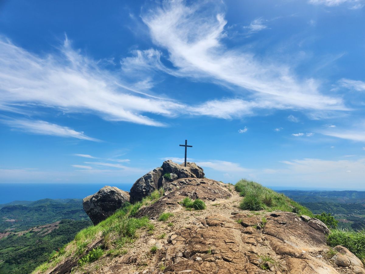 Peñón de Comasagua y El Zonte