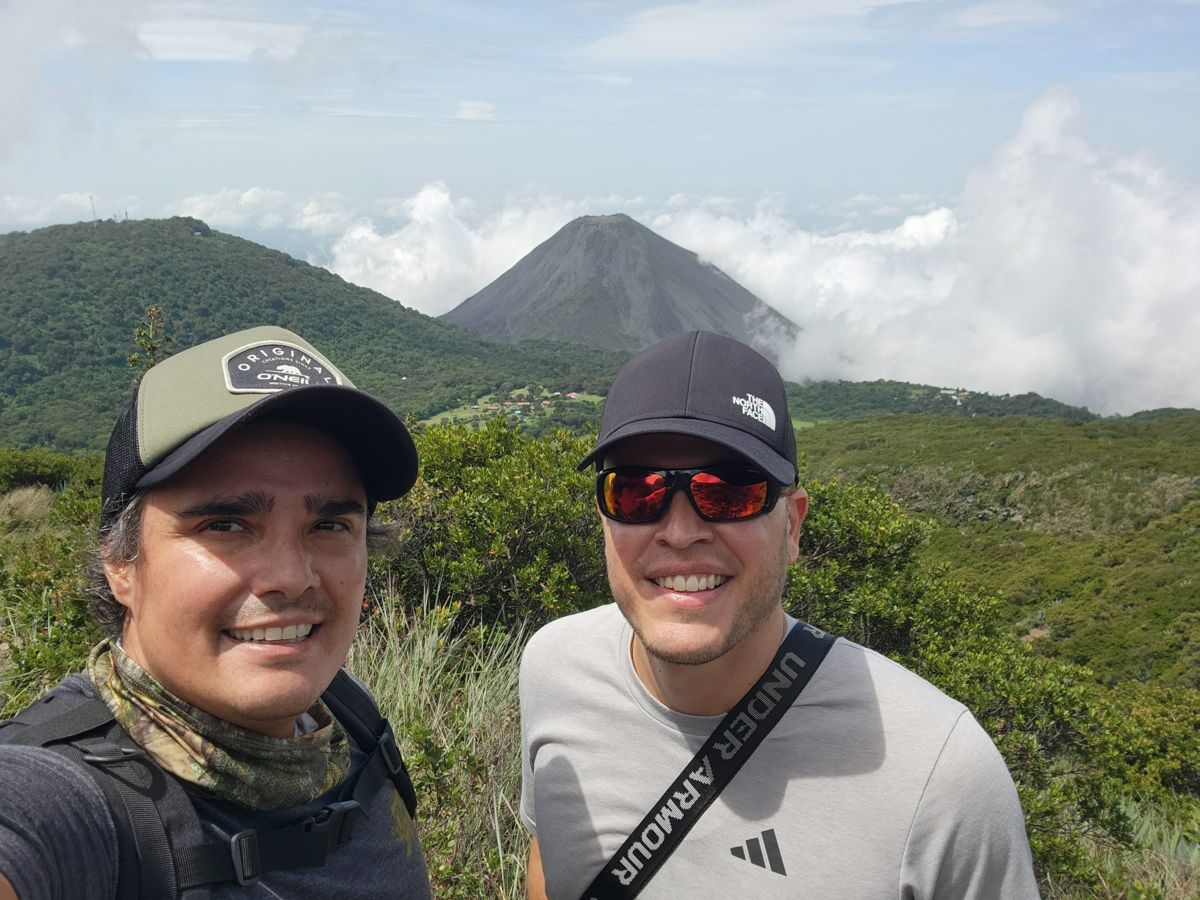 Volcán de Santa Ana y Lago de Coatepeque